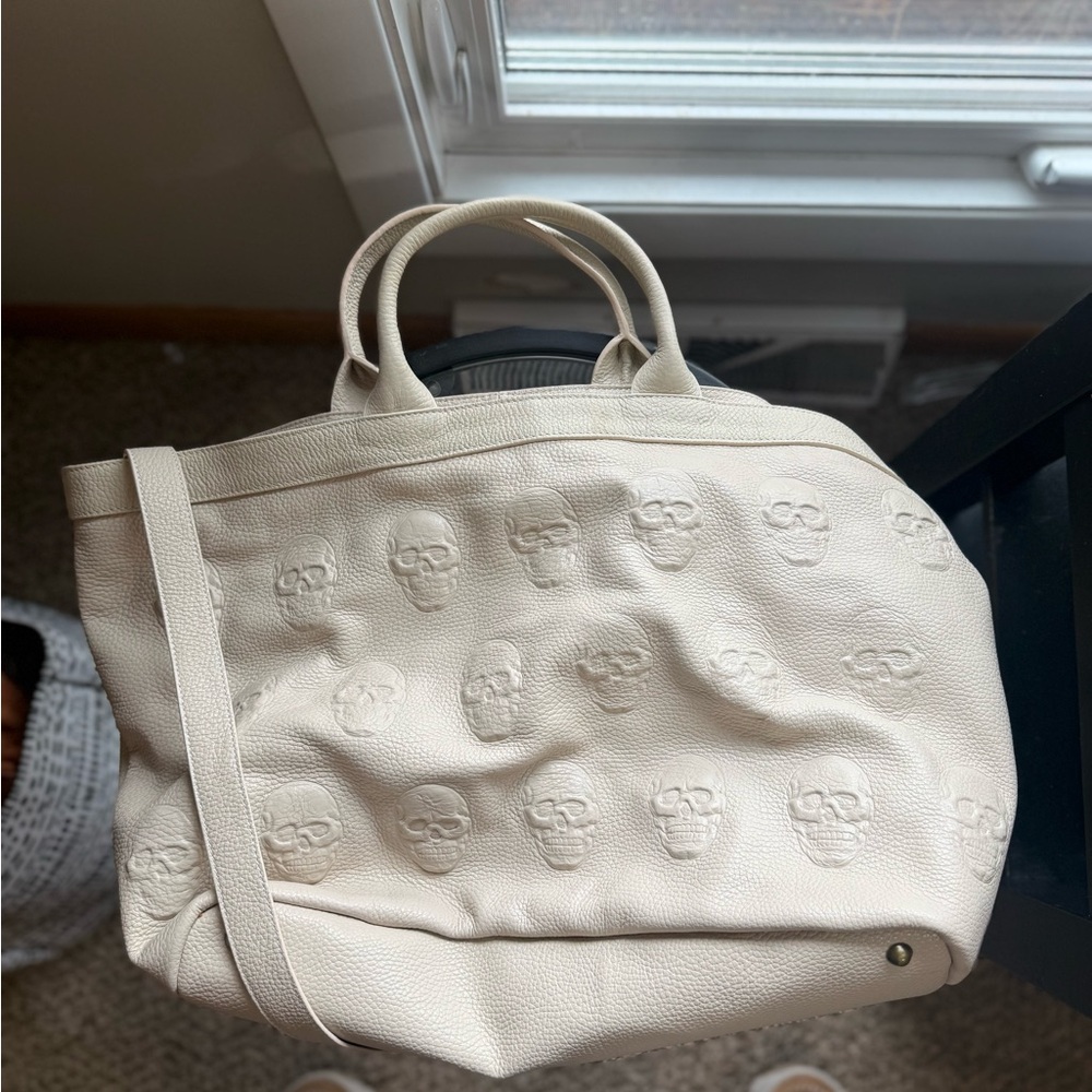 Cream Skull Embossed Handbag - Picture 4 of 4